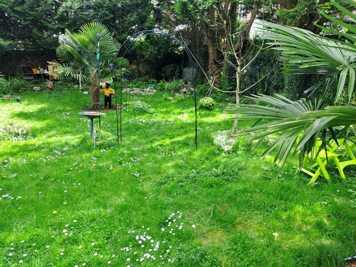 Gite Du Jardin Secret Saint-Valéry-sur-Somme Exterior photo